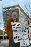 Yablokov at WHO vigil